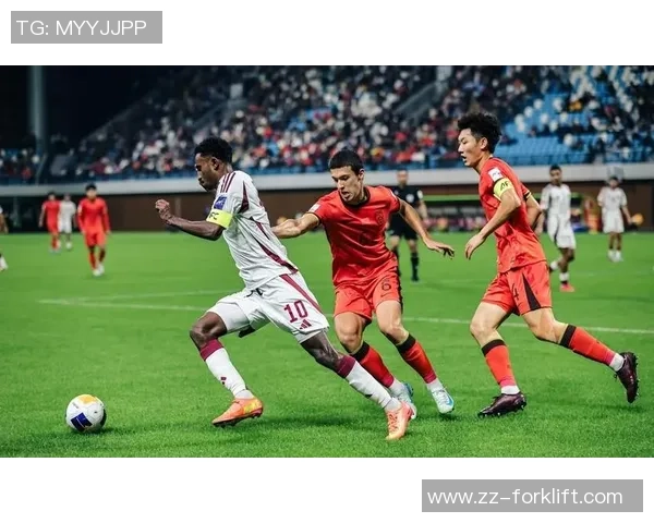 上海足球队在世界杯中的默契配合与战术分析展现出球队的潜力与未来希望 上海足球队在世界杯中的默契配合与战术分析展现出球队的潜力与未来希望