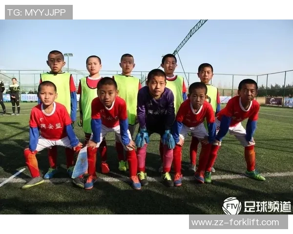 上海足球队的比赛经验分享与成长之路探讨 上海足球队的比赛经验分享与成长之路探讨