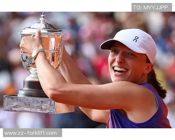 足球明星卡乐士的传奇之路与球场背后的奋斗故事