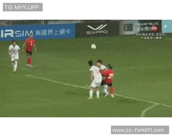 国际足球虎扑滚动新闻聚焦全球赛事动态与球员转会最新消息分析