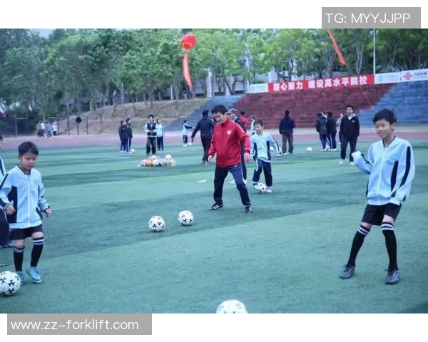 淮安天空足球：激情与梦想交织的绿茵场上演绎青春风采